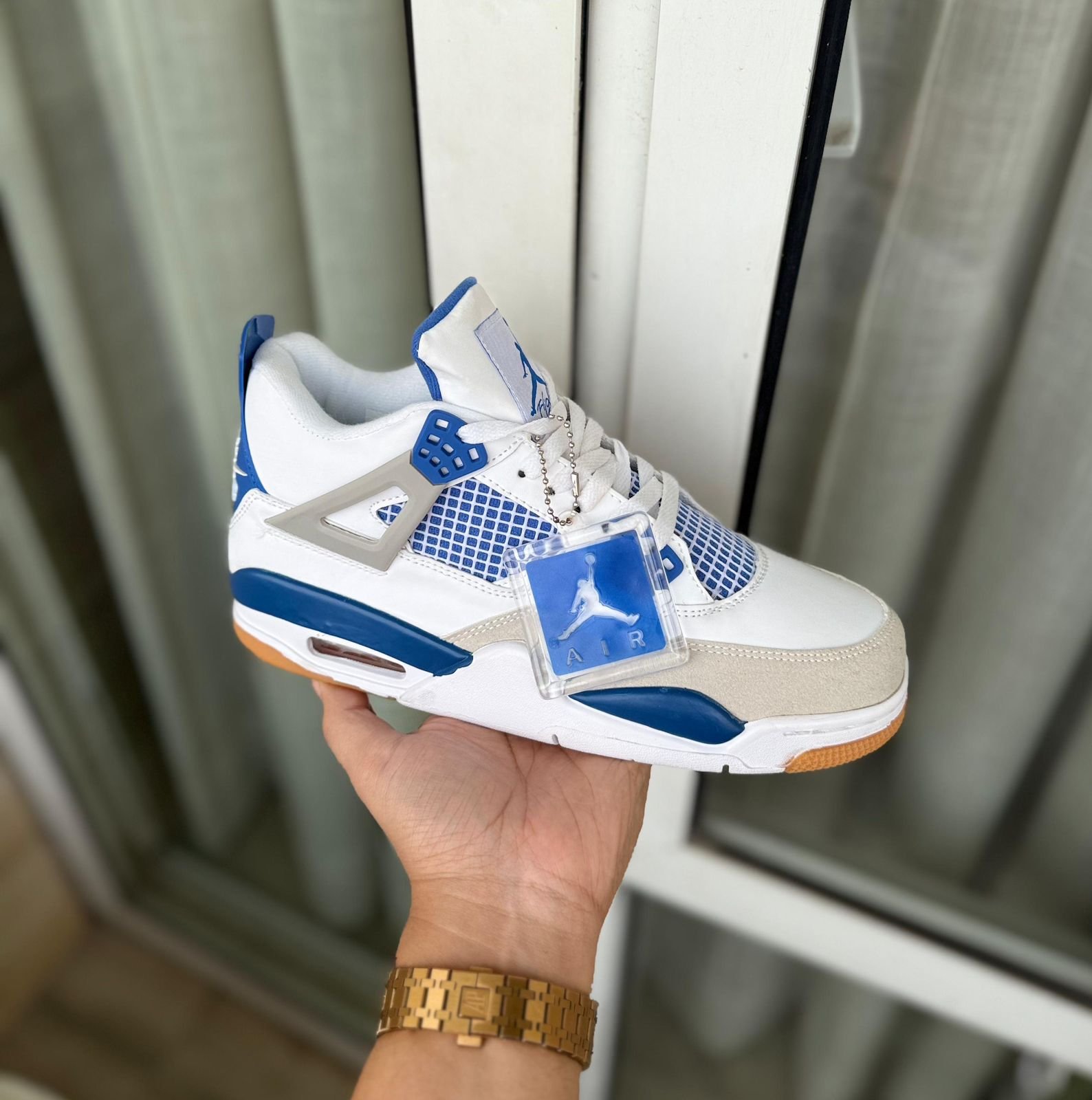 Air Jordans Retro 4 MILITARY BLUE - Image 8