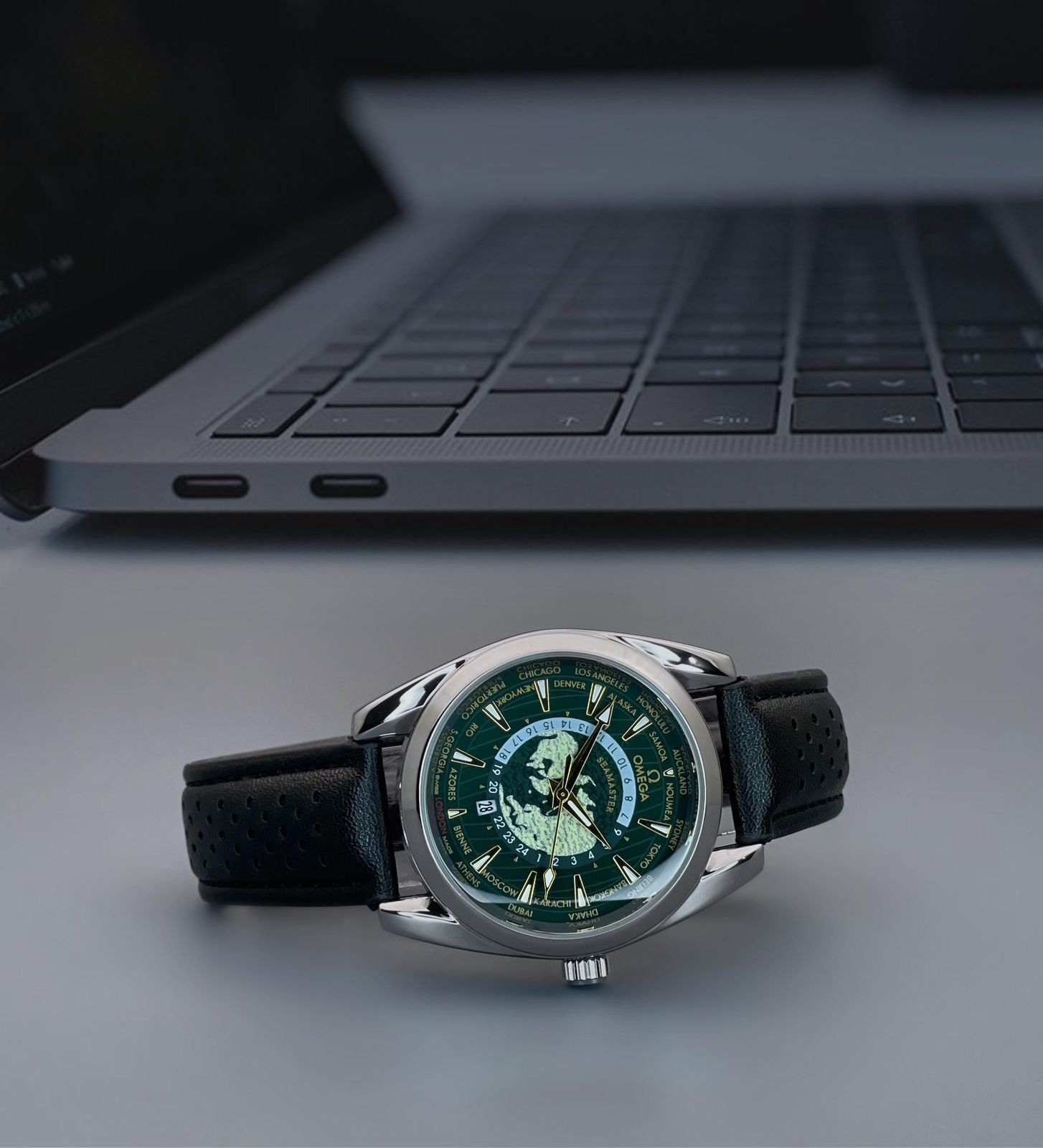 OMEGA SEAMASTER AQUA TERRA - Image 2