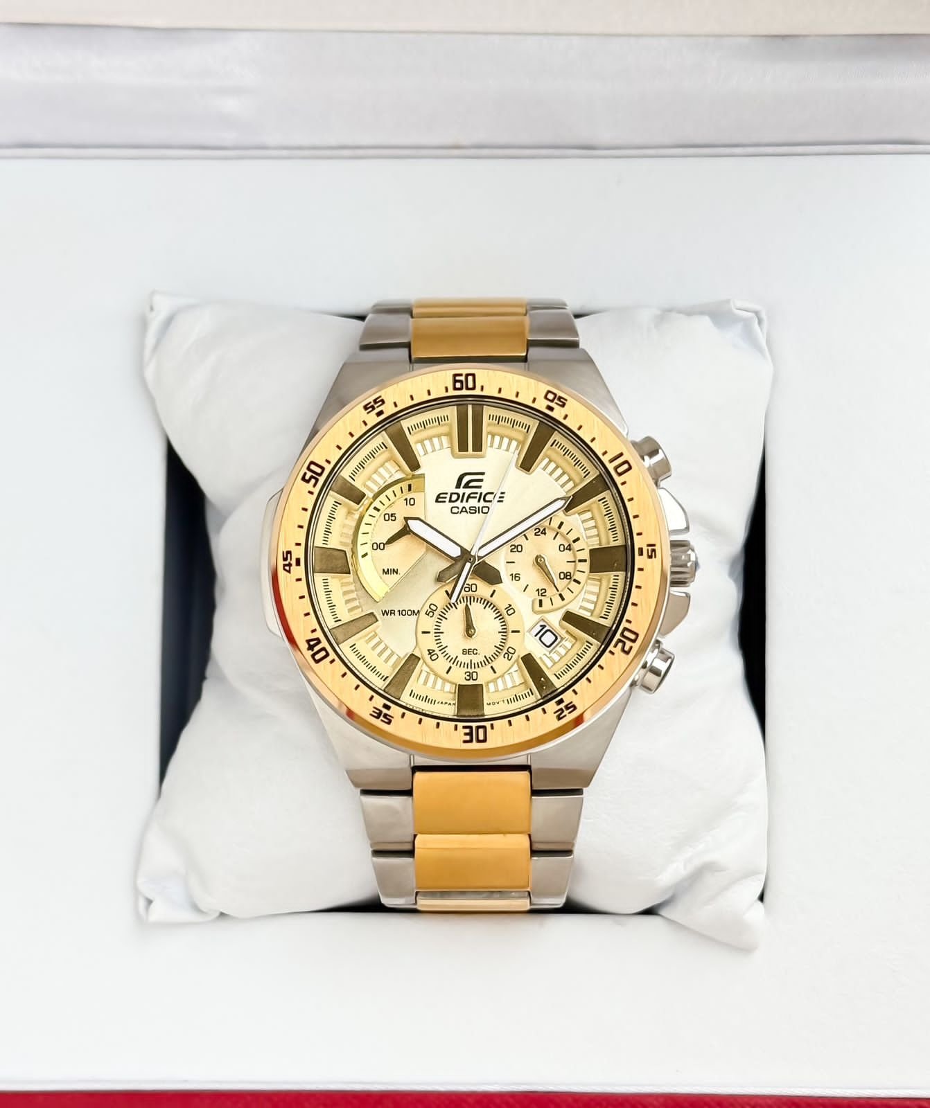 Edifice EFR-557 Series Watch - Image 2