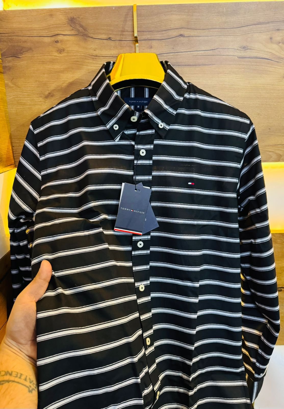 TOMMY HILFIGER SHIRT 2025