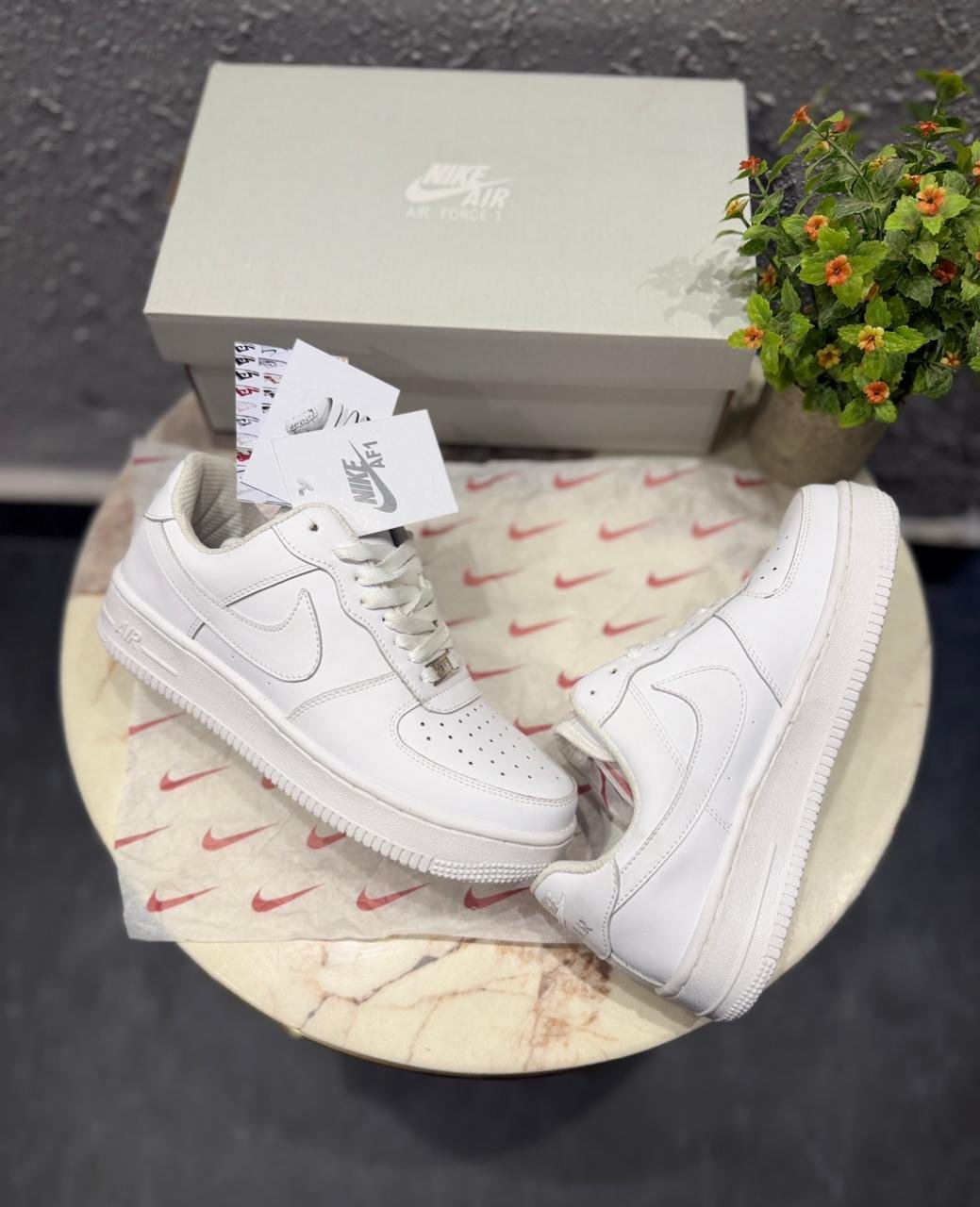 Nik Airforce One White - Image 2